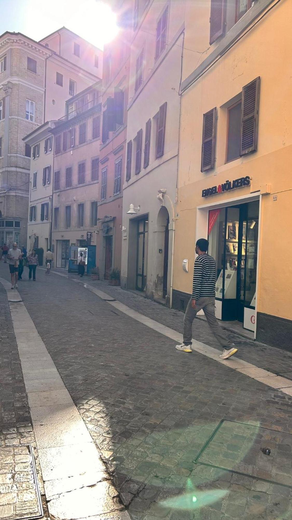 Ankon Apartments Palazzo Mazzini อังโกนา ภายนอก รูปภาพ
